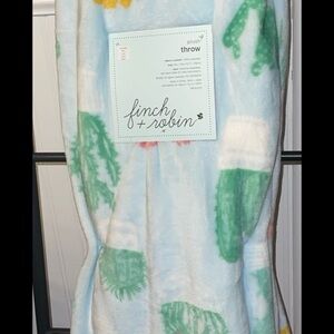 Plush Throw Blanket - Cactus themed